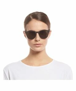 Le Specs Bandwagon Black Round Sunglasses -RAY-BAN Online Store 506940400 3 720x928