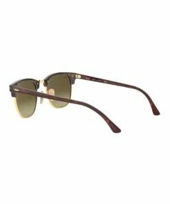 Ray-Ban RB3016 CLUBMASTER SUNGLASSES 11 Ray-Ban RB3016 CLUBMASTER SUNGLASSES -RAY-BAN Online Store 515728450 5 720x928
