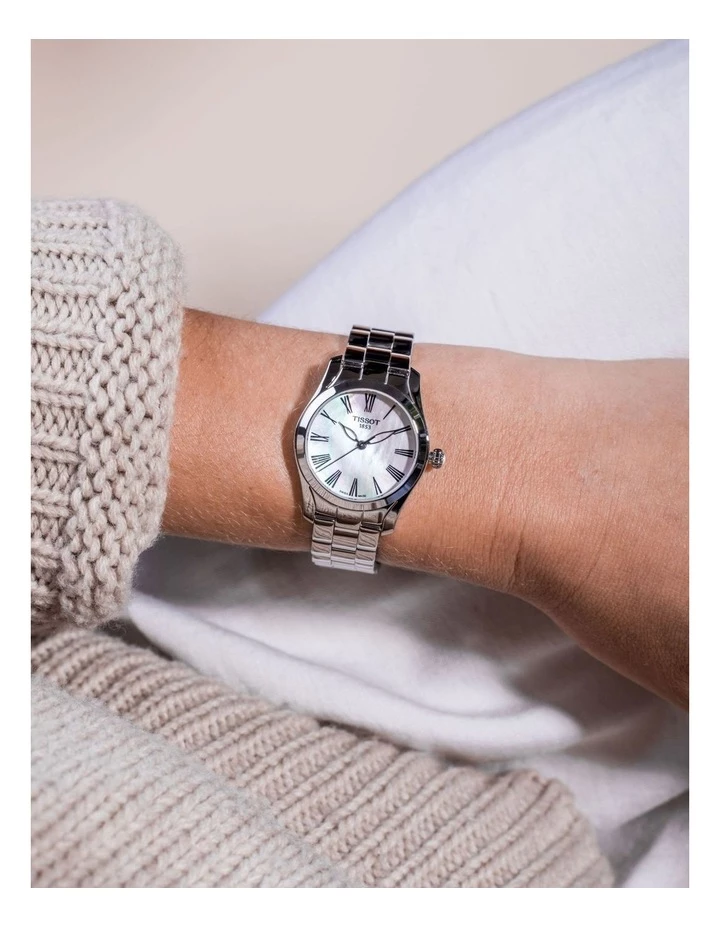 Tissot T-Wave Silver Stainless Steel Quartz Watch T112.210.11.113.00 2 Tissot T-Wave Silver Stainless Steel Quartz Watch T112.210.11.113.00 - Image 2