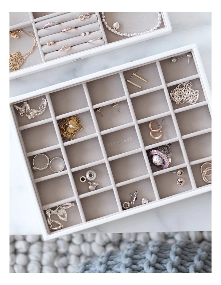 Stackers Classic Small Trinkets Layer White Jewellery Box 3 Stackers Classic Small Trinkets Layer White Jewellery Box - Image 3
