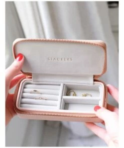 Stackers Medium Travel Case Blush Jewellery Box -RAY-BAN Online Store 699690250 4 720x928