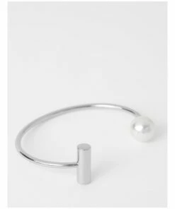 Trent Nathan Silver Bangle Set With Faux Pearl -RAY-BAN Online Store 786486880 3 720x928