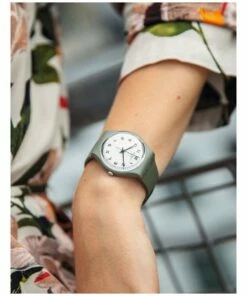 Swatch Isikhathi Green Bio-Sourced Plastic Quartz Watch -RAY-BAN Online Store 794917270 3 720x928