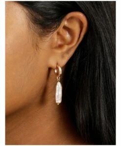 Trent Nathan Freshwater Brushed Gold Pearl Drop Earring -RAY-BAN Online Store 827591950 4 720x928