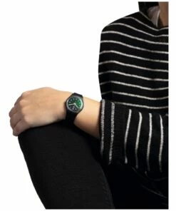 Swatch La Night Black Plastic Quartz Watch -RAY-BAN Online Store 828143830 3 720x928