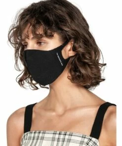 Cue Knitted Face Mask