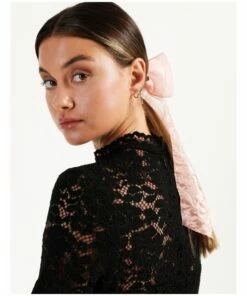 Collection Organza Blush Bow Clip -RAY-BAN Online Store 851188420 851189230 2 1 720x928