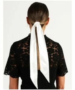 Collection White Ribbon Hair Tie -RAY-BAN Online Store 851188510 851189590 4 720x928