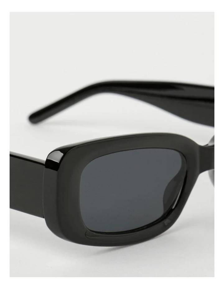 Miss Shop Juno Black 19L-B253H Sunglasses 4 Miss Shop Juno Black 19L-B253H Sunglasses - Image 4