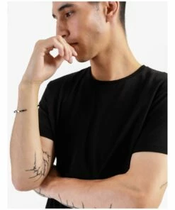 Blaq Smooth Silver Cuff Bracelet -RAY-BAN Online Store 859195090 6 720x928