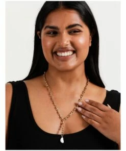 Piper Enamel Charm Gold/White Necklace -RAY-BAN Online Store 859301380 6 720x928