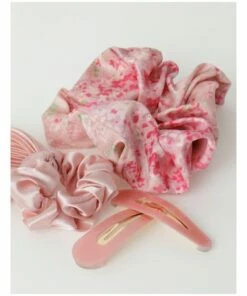 Miss Shop Girly Me Pink Gift Box -RAY-BAN Online Store 859319830 859321180 3 720x928