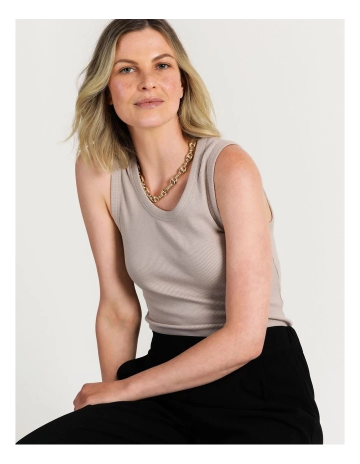 Basque Vintage Gold Necklace 4 Basque Vintage Gold Necklace - Image 4